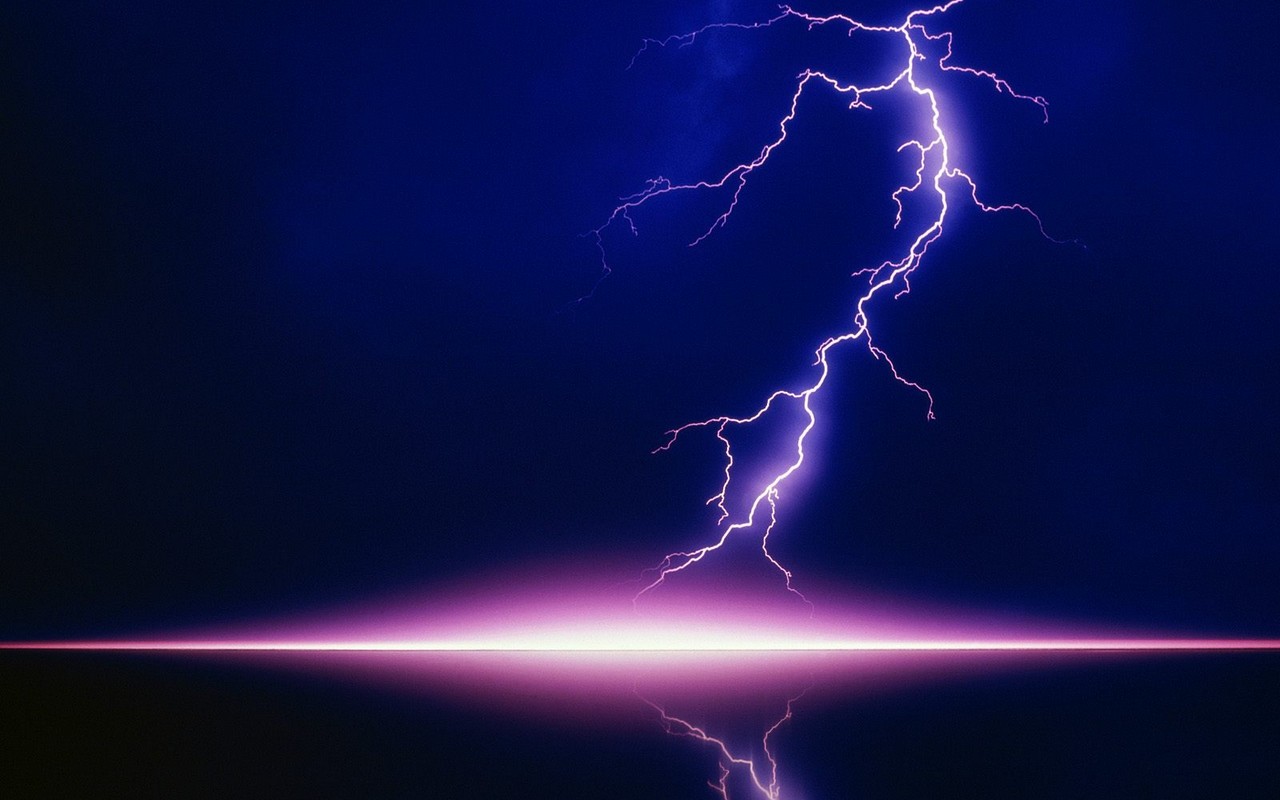 Storm_Lightning_Pink_Sky.jpg