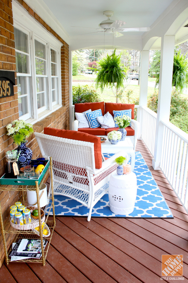 12 Inspirational DIY Projects To Create A Front Porch With An Amazing