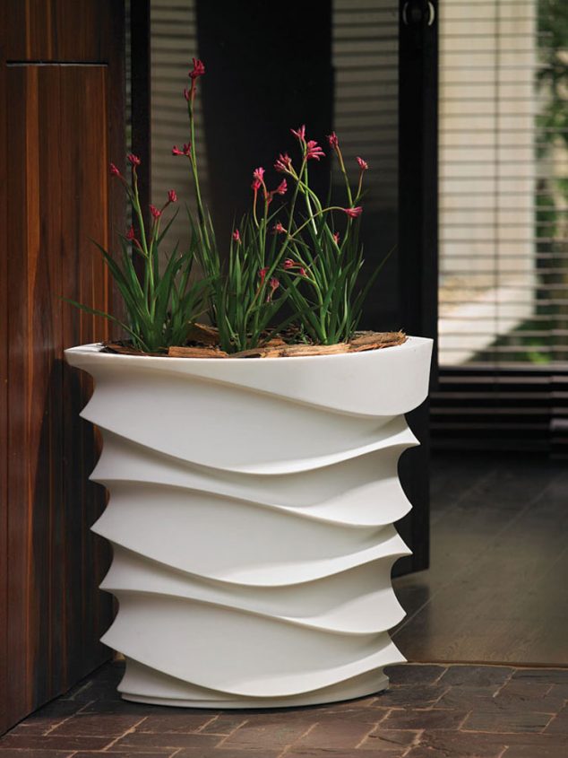 15 of The Best Modern Outdoor Planters You Have Ever Seen