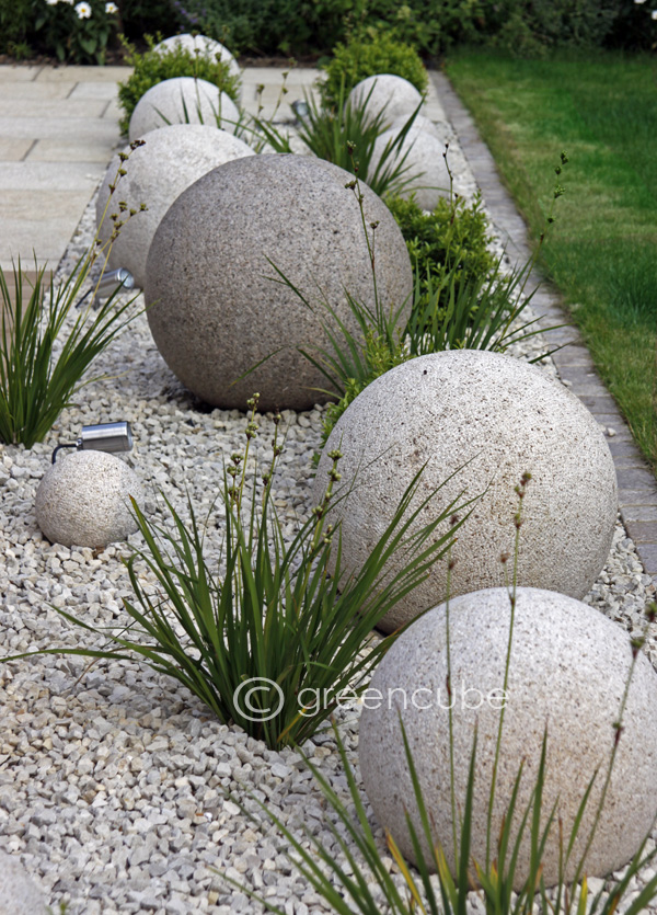 sculptureingarden 12 Absolutely Great Garden Decor Ideas For Stylish Garden