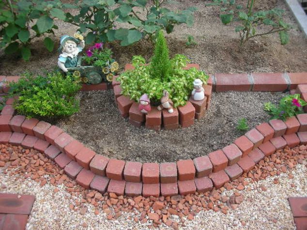 garden bricks Garden creative path easily source