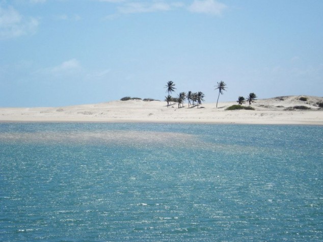 Aguas Belas beach in Cascavel 634x475 14 Beautiful Places in Brazil that you Must Visit