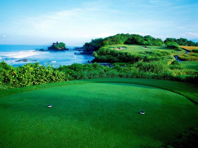 Nirwana Bali Golf Club Indonesia 634x475 18 Fantastic Places from all over the World