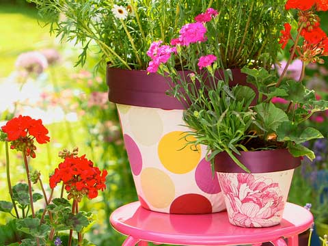 With These Decorations Make Your Garden Look More Interesting GardenDecorations 6542739 With These Decorations Make Your Garden Look More Interesting