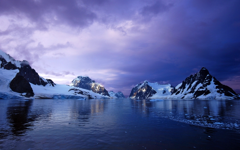 20 Fantastic Nature & Landscape Wallpapers Purple Lemaire Channel Antarctica 20 Fantastic Nature & Landscape Wallpapers
