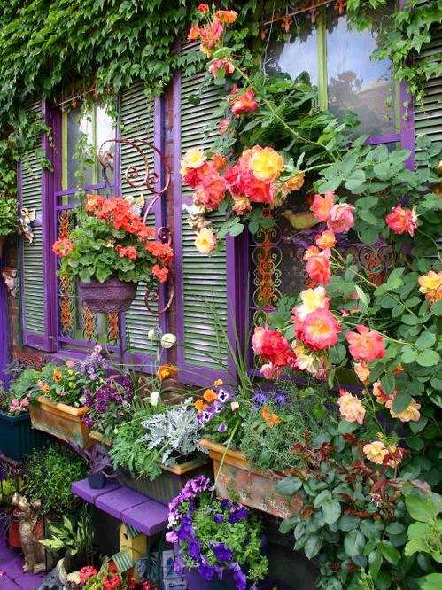 With These Decorations Make Your Garden Look More Interesting b+1 With These Decorations Make Your Garden Look More Interesting
