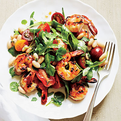 1208p25 herbed shrimp l 15 Healthy Salad Recipes