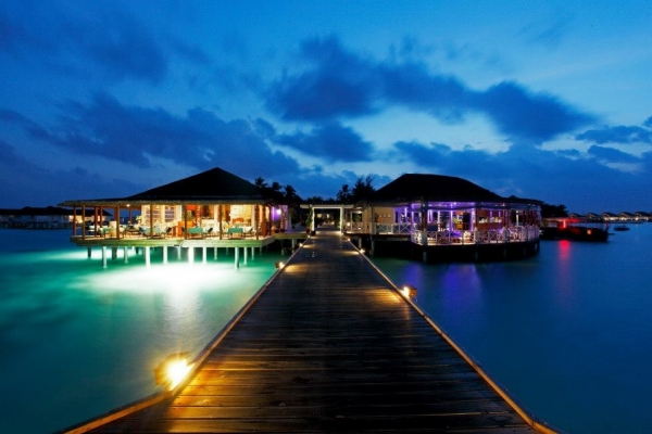 303628 resample 600 450 Spend a Romantic Time in the Maldives with Your Significant Other