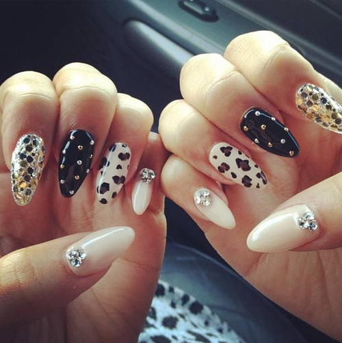 tumblr m918qmDpPv1rcixqao1 500 large 17 Cute Nails Design Ideas