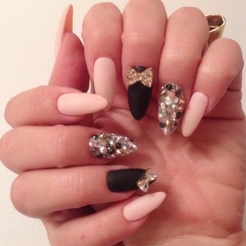 tumblr miv99jkzrk1qk1367o1 500zen1 17 Cute Nails Design Ideas