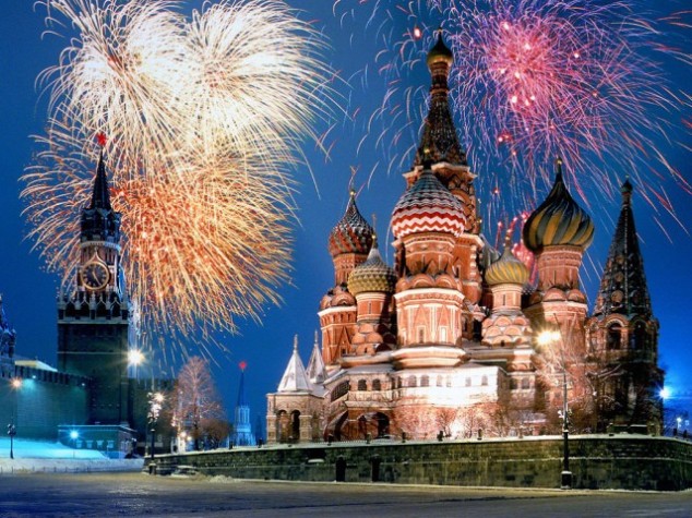 1380627357 256aea2cf1192c1139642b6dbc36b718 634x475 Best Places For New Years Travel Around the World