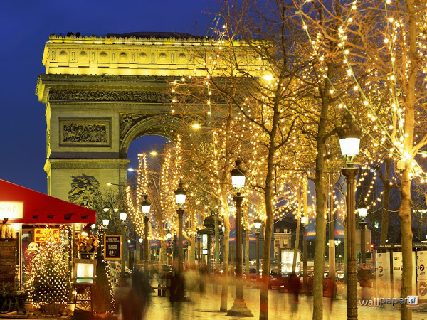 Arc de Triomphe Paris France wallpaper Best Destinations for Christmas Travel