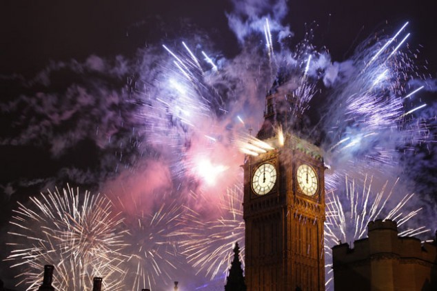 picturestoday8 CNT 03jan12 PA b 634x422 Best Places For New Years Travel Around the World