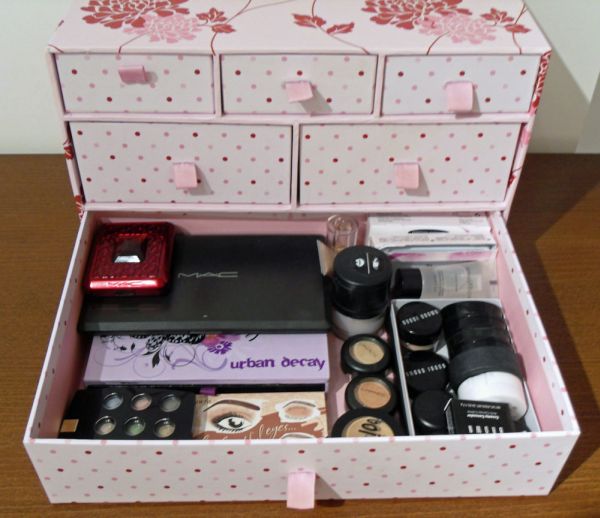 boxes makeup 15 Useful DIY Makeup Organization and Storage Ideas