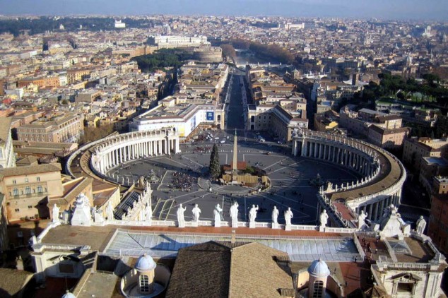 rome sightseeing 634x422 Lets Visit Italy