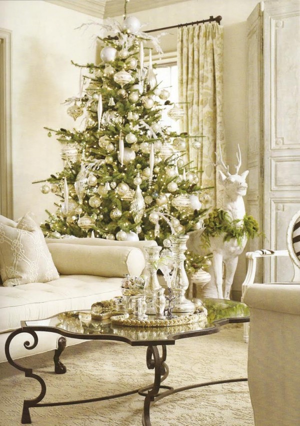 White Christmas Interior Decor Idea in Living Room 600x853 Inspirational interior designs for Christmas
