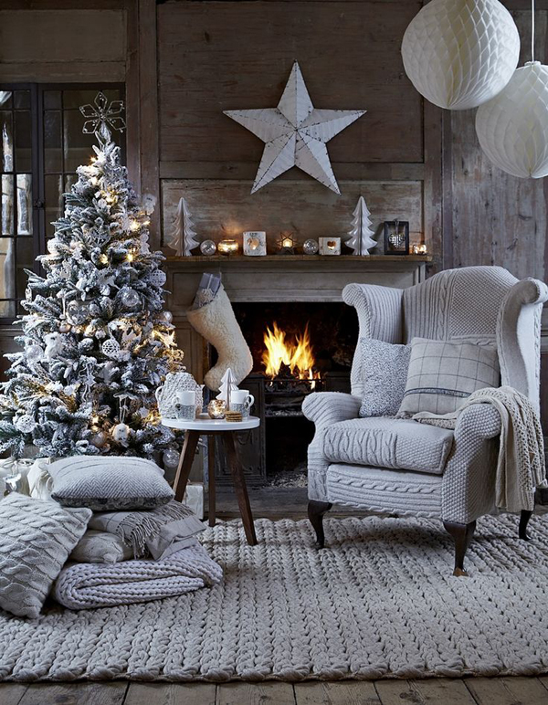 Inspirational interior designs for Christmas grey christmas decoratons Inspirational interior designs for Christmas