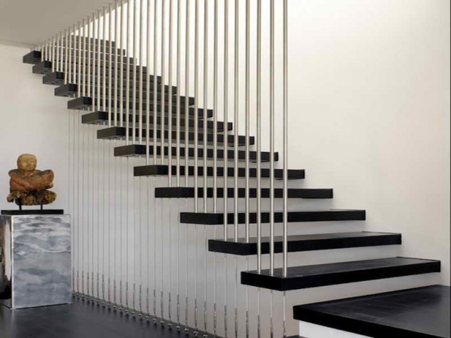 14 The Most Cool Floating Staircase Designs For Your Home How to Make a Stair Railing with Black Paint 634x476 14 The Most Cool Floating Staircase Designs For Your Home