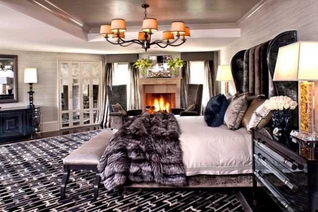 15 Master Bedroom Designs That Will Leave You Breathless Bride and Groom bedroom decoration 3 634x422 15 Master Bedroom Designs That Will Leave You Breathless