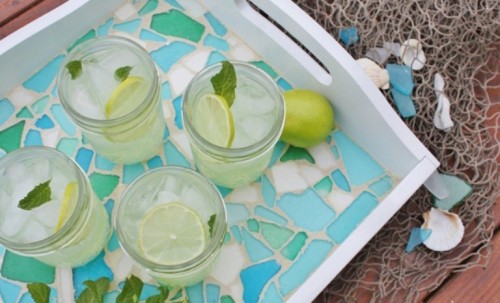beautiful diy sea glass tray 5 17 Creative DIY Home Decorations With Colored Glass and Sea Glass
