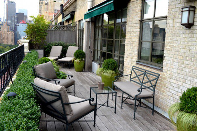 20 Small Cute Balcony Designs You Will Adore 7 675x448 20 Small Cute Balcony Designs You Will Adore
