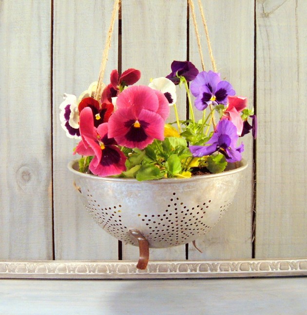 18 Ideas How To Repurpose Your Old Kitchen Utensils eski mutfak esyalarindan yapilan siradisi tasarimlar 28 18 Ideas How To Repurpose Your Old Kitchen Utensils