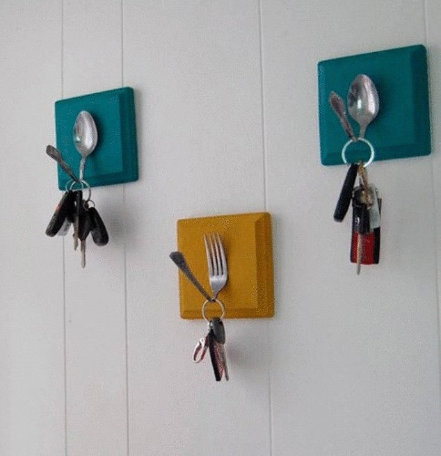 original 25 quirky ways to use your utensils 5 634x656 18 Ideas How To Repurpose Your Old Kitchen Utensils