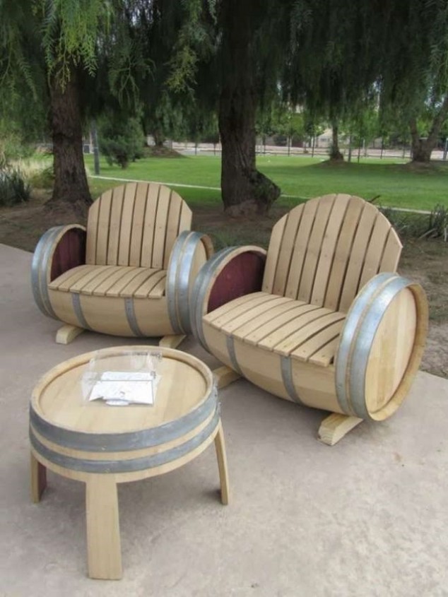 34 634x845 18 Of The Worlds Best DIY Outside Seating Ideas