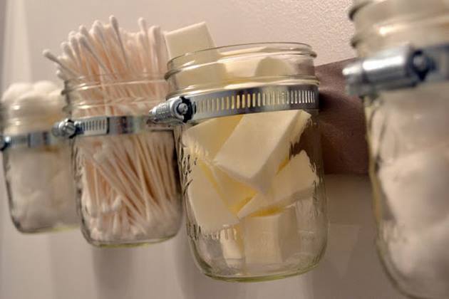 18 Creative & Useful DIY Storage Ideas for Tiny Bathrooms 521 18 Creative & Useful DIY Storage Ideas for Tiny Bathrooms