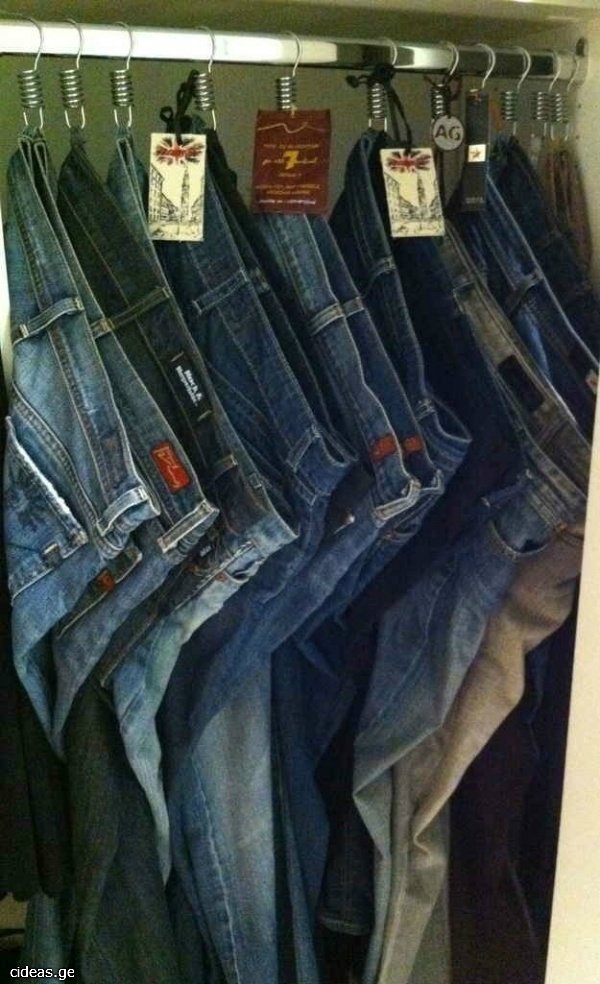 17 The Most Genius Ways To Organize Your Closet and Drawers 64a1c74fddee 17 The Most Genius Ways To Organize Your Closet and Drawers