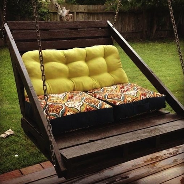 AI DIY Pallet 4 18 Of The Worlds Best DIY Outside Seating Ideas