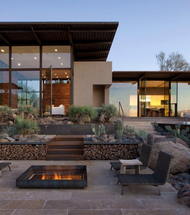 18 Of The Best Outdoor Fireplaces Design Ideas For A Modern Patio Vitraznoe osteklenie fasadov 26 634x717 18 Of The Best Outdoor Fireplaces Design Ideas For A Modern Patio