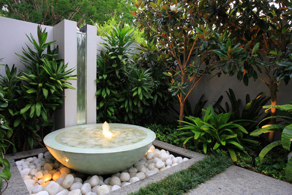 courtyard garden rpyfx 15 Fabulous Ideas How To Design Your Courtyard In The Best Way