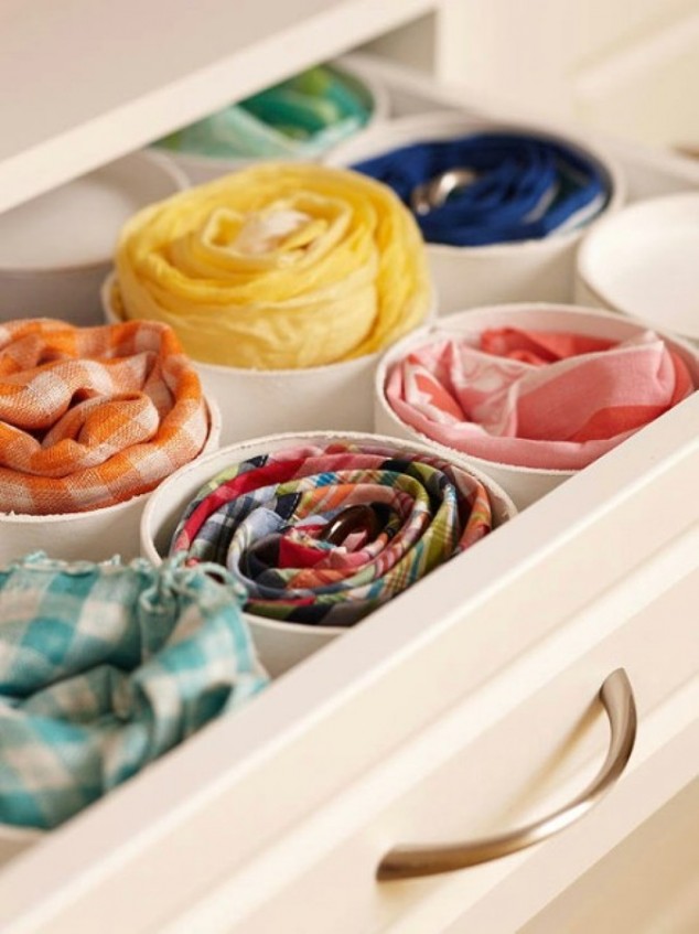 19 Totally Unexpected PVC Pipe Organizing and Storage Ideas organizacao feminina 823895 634x847 19 Totally Unexpected PVC Pipe Organizing and Storage Ideas