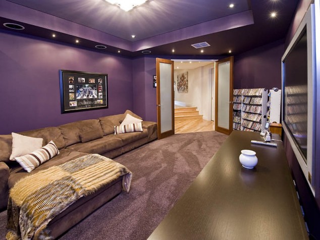 purple living room paint ideas 634x476 16 Stunning Purple Living Room Design Ideas