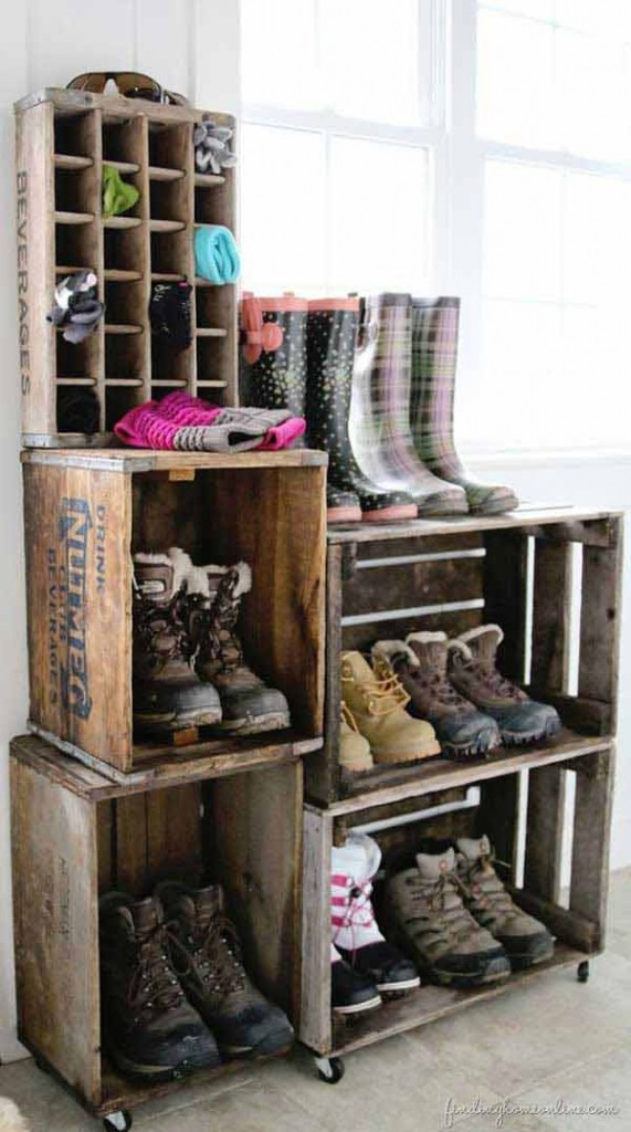 shoe storage ideas woohome 2 571x1024 16 The Most Inventive DIY Shoe Storage Hacks
