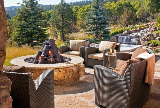 17 Breathtaking Rustic Patio Designs That Will Instantly Chill You Down 7 16 Awe Inspiring Rustic Patios That Will Be Your Favorite Escape For Sure
