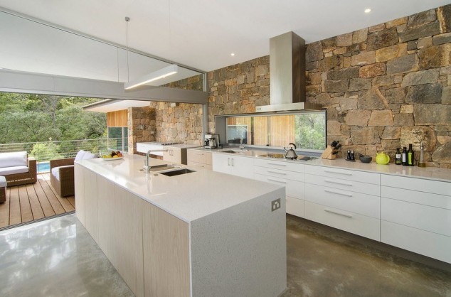 Feel the Warmth of Rustic Kitchen Designs with Stones and Wood 24112 634x418 Feel the Warmth of Rustic Kitchen Designs with Stones and Wood