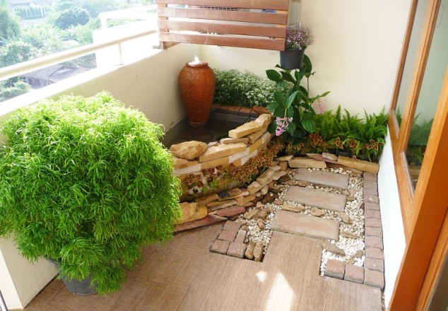 japanese balcony garden mini 634x440 Make Your Balcony Look More Beautiful With These 15 Lovable Mini Gardens