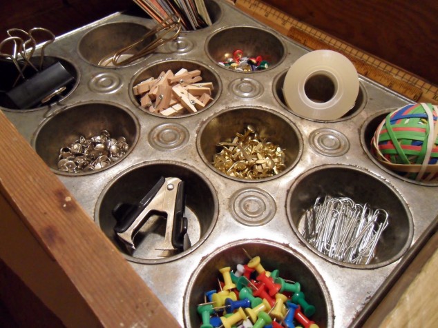 muffin tins 634x476 13 Highly Efficient Organizing Tips and Hints for Your Home.