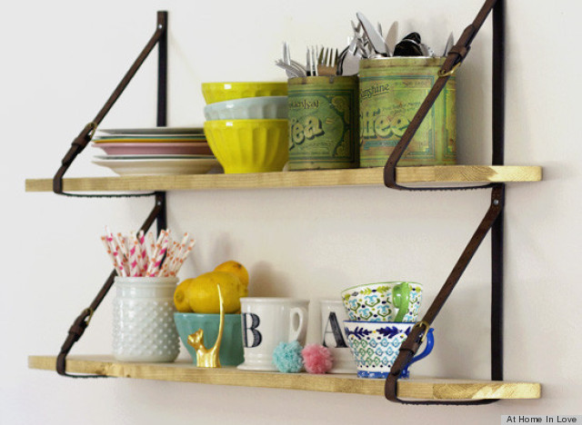 s DIY SHELVES large640 12 Absolutely Adorable Shelves You Can Include In Your Home Décor