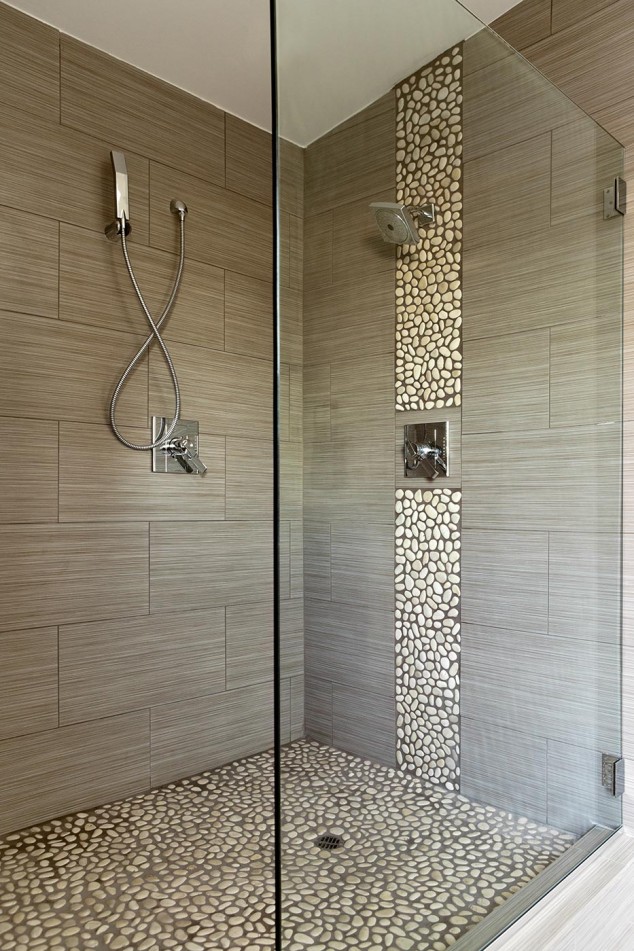 15 Gorgeous Ideas How To Use Pebbles In Your Home Decoration shower 634x951 15 Gorgeous Ideas How To Use Pebbles In Your Home Decoration