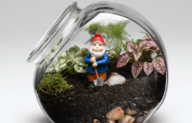 terrariumgnome 634x405 15 Miniature Terrariums Masterpieces To Draw Creative Inspiration From