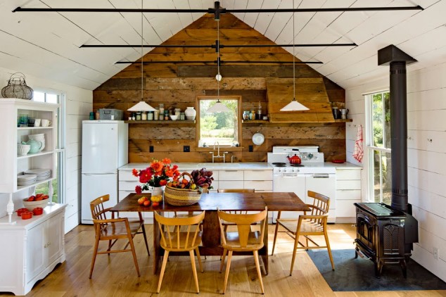 17 Admirable Room Makeovers With Wood Accent Walls 01 634x422 17 Admirable Room Makeovers With Wood Accent Walls