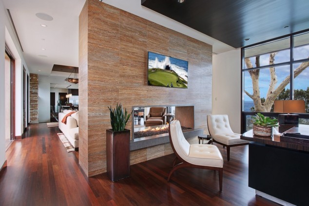 15 Ultra Modern Two Sided Fireplaces That Make A Real Wow Addition In Your Home IStgouih7md0451000000000 634x423 15 Ultra Modern Two Sided Fireplaces That Make A Real Wow Addition In Your Home
