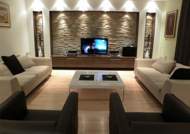 14 Examples Of Sensational Stone And Tile Accent Walls In The Living Room image1 634x447 14 Examples Of Sensational Stone And Tile Accent Walls In The Living Room
