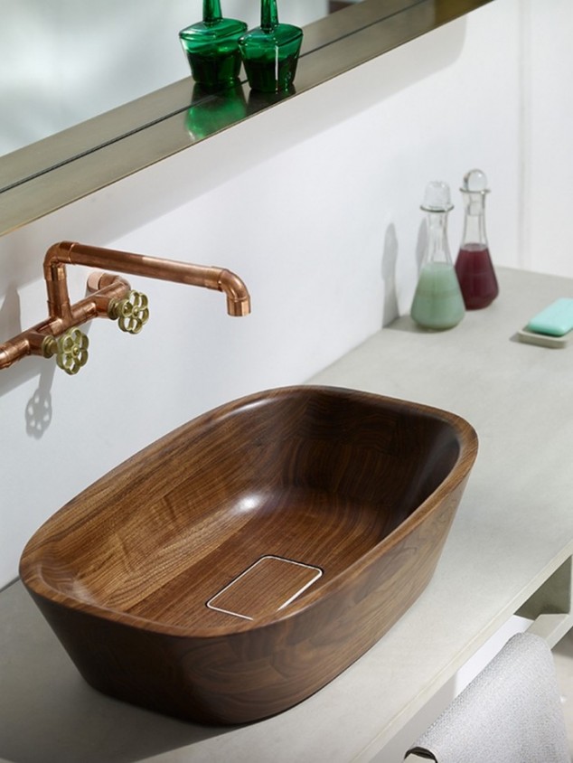 modern bathrub 6 700x932 634x844 Turn Your Small Bathroom Big On Style With These 15 Modern Sink Designs