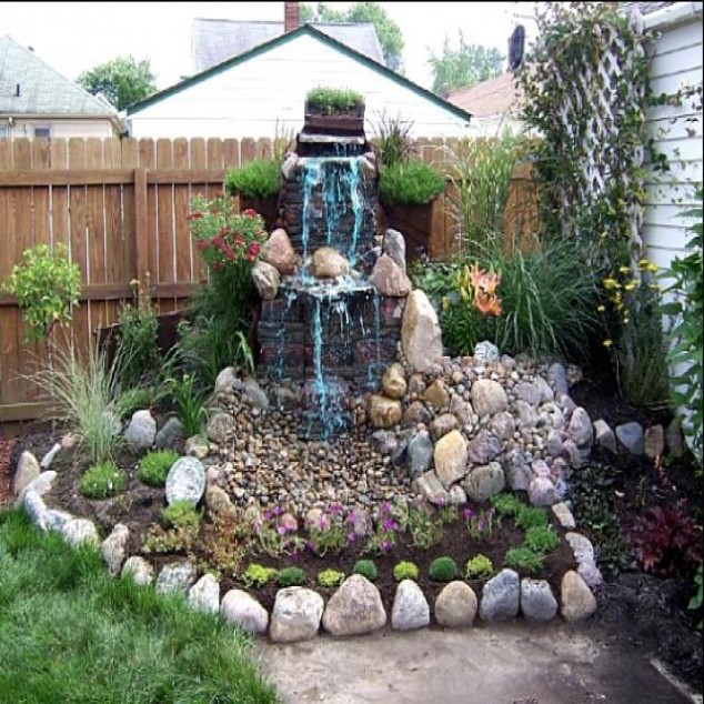 thac nuoc non bo3 634x634 13 Eye Popping Fountains That Are Absolutely A Must For Every Garden