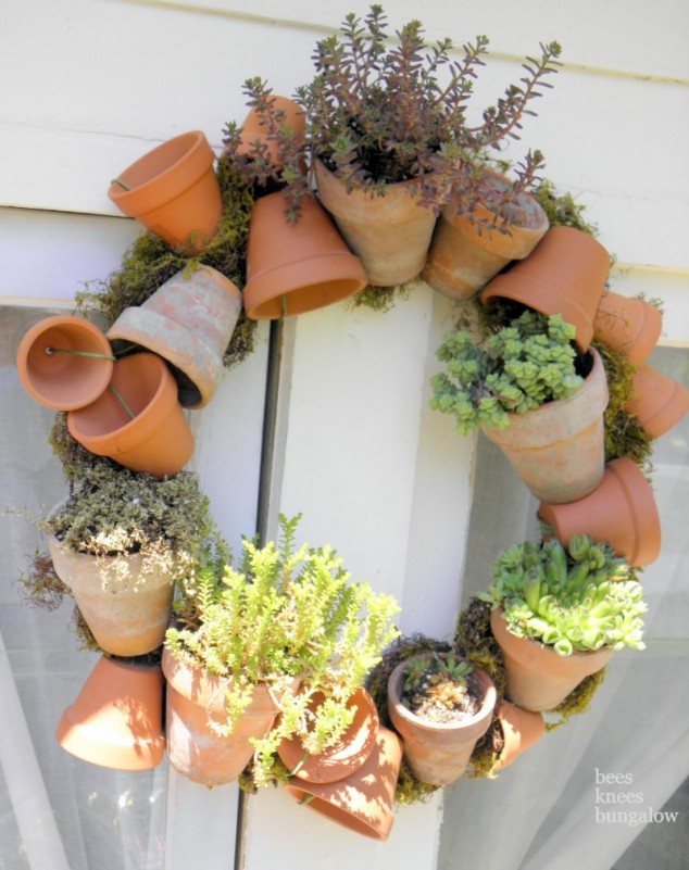 herb garden inspirations16 634x801 13 Inspiring Projects That Use Mini Terracotta Pots