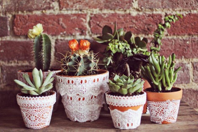 13 Inspiring Projects That Use Mini Terracotta Pots khuyen mai 4 634x422 13 Inspiring Projects That Use Mini Terracotta Pots